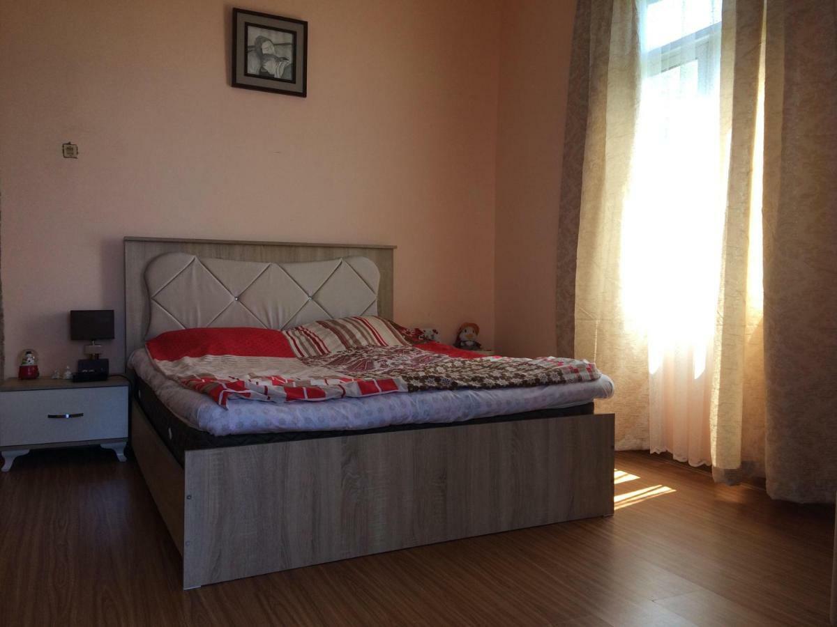 Guest House Nona Gonio Exterior foto